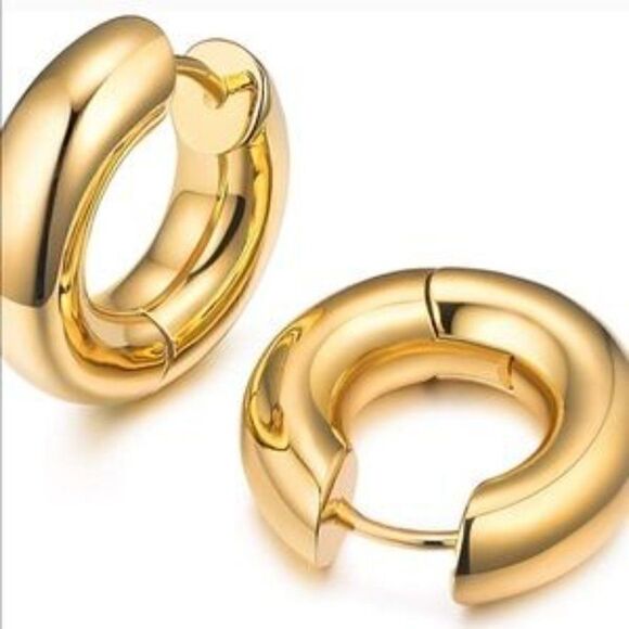 New 14K Gold Plated Chunky Tiny Hoop Earrings - Picture 3 of 5